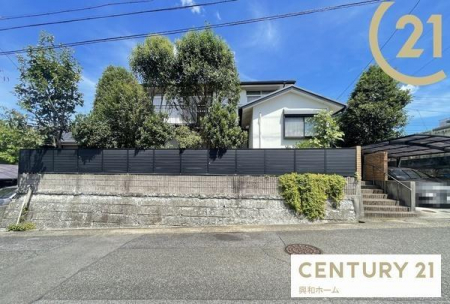 nOώʐ^@yiz4500~ynʐρF243.32[gi73.60؁jʐρF125.95[gi38.10؁jԎF5LDKzNF1970N5FZ