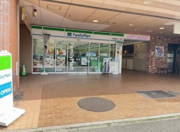 ���ӊ��@-