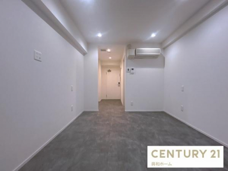 ���r���O�@-