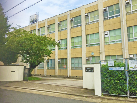 ���ӊ��@-