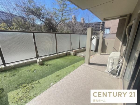 ��@���f�ڎʐ^�́A�����̉Ƌ�E�Ɠd�E�c�u����AI�Z�p�ɂ��ꕔ���H�E���������C���[�W�摜�ł��B���ۂ̎����ɂ͉ו����������܂��B