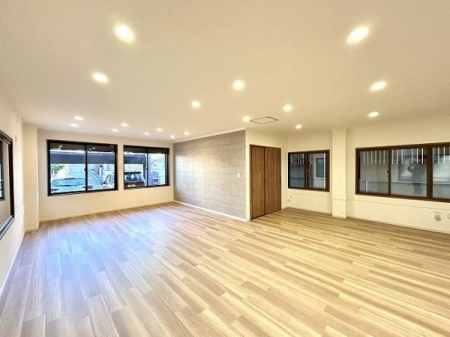 ���r���O�@-