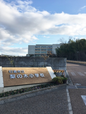 ���ӊ��@-