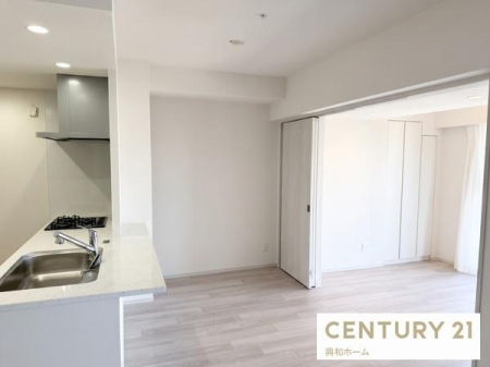 ���r���O�@-