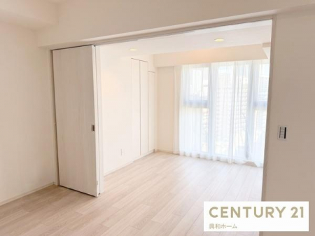 ���r���O�@-