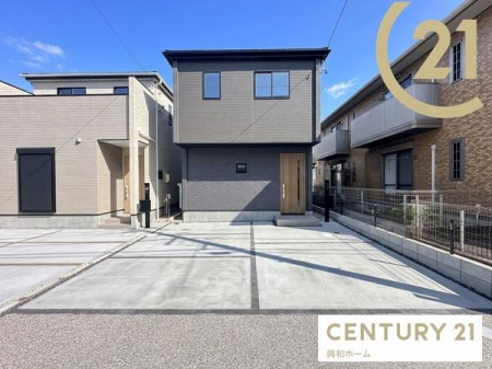 ���n�O�ώʐ^�@�y2�����z7480���~���y�n�ʐρF155.27�������[�g���i46.96�؁j�������ʐρF96.47�������[�g���i29.19�؁j���Ԏ�F4LDK���z�N���F2026�N4������