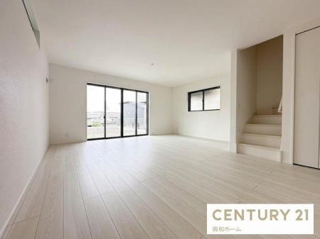 ���r���O�@-