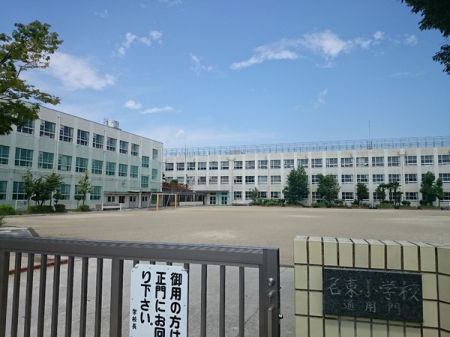���ӊ��@-