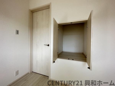 ���[�@2F:�m��5.6���@���f�ڂ̎ʐ^�͐V�z�����i2023�N5���B�e�j�̂��̂ł��B�����ƈقȂ�ꍇ�͌�����D�悵�܂��B