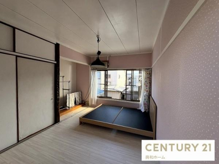 �m���@-