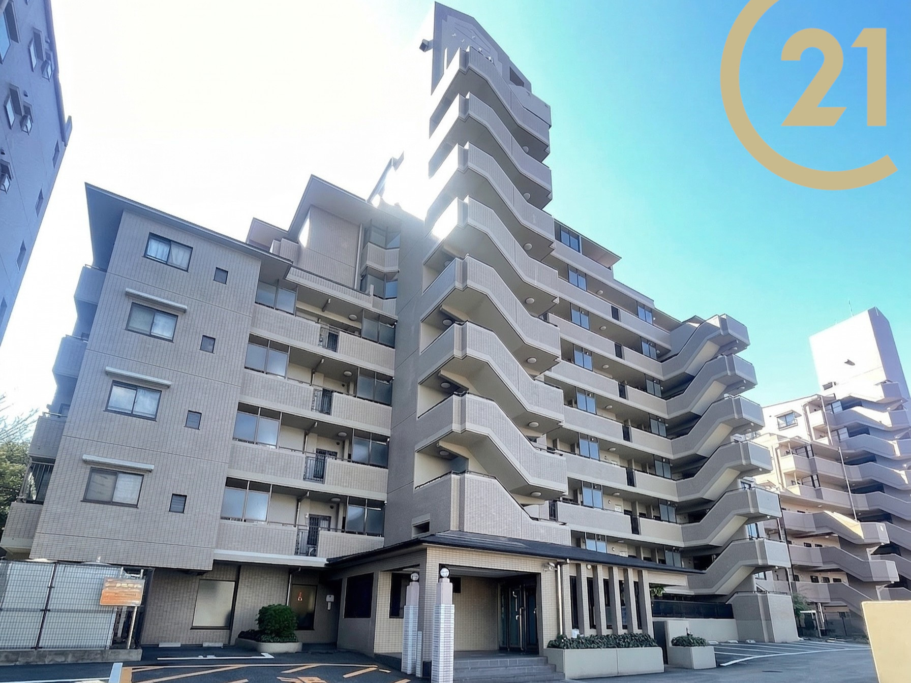 日進市栄のメイツ日進